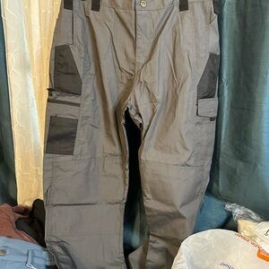 Men's Gray and Black Tactical Series Cargo Pants